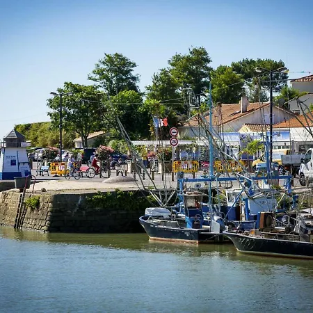 Lägenhet Appartement Meschers-Sur-Gironde, 1 Piece, 2 Personnes - Fr-1-550-15 *